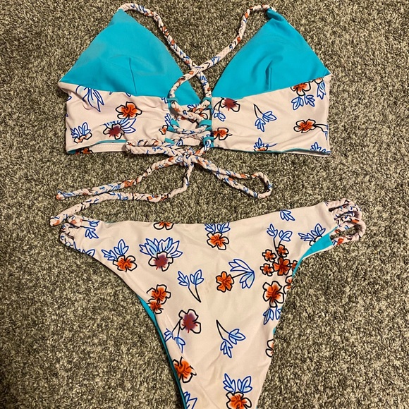 Floral Print Bikini - Picture 2 of 3